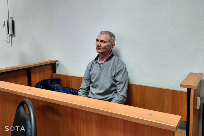 Aleksej Moskaljov na sodišču v Jefremovu. FOTO: Sota via Reuters