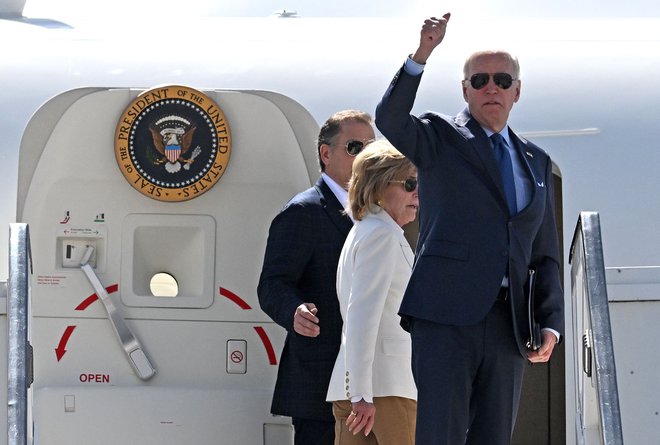 Ameriški predsednik Joe Biden se je na seznamu znašel že šestič. FOTO: Jim Watson/AFP