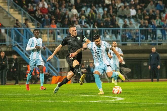 Goričani so Ljubljančane v jesenskem delu na domačem igrišču že presenetili in itržili točko. FOTO: Jani Batič/foto Lado