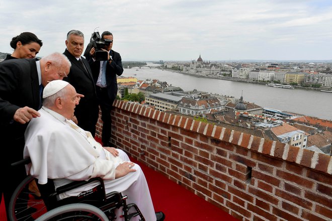 H katolikom na Madžarskem štejejo nekaj več kot tretjino prebivalstva, malo manj kot katolikov je protestantov. FOTO: Reuters