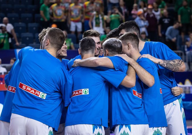 Luka Dončić, Klemen Prepelič in soigralci so dobili tekmece na letošnjem svetovnem prvenstvu. FOTO: Fiba