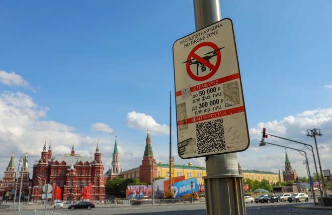 Uporaba zasebnih brezpilotnih letal je v ruski prestolnici odslej prepovedana. FOTO: Jevgenija Novoženina/Reuters
