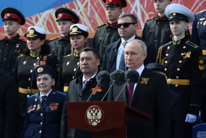 Putin je poudaril, da si želi mirno prihodnost, kar pa po njegovem mnenju ovirajo zahodne elite, ki »sejejo semena sovraštva in rusofobije«. FOTO: Gavriil Grigorov/AFP