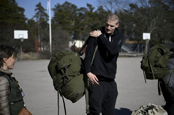 Finski košarkarski zvezdnik Lauri Markkanen se je po najboljši sezoni doslej v ligi NBA odpravil na služenje vojaškega roka. FOTO:Antti Aimo-Koivisto/Reuters