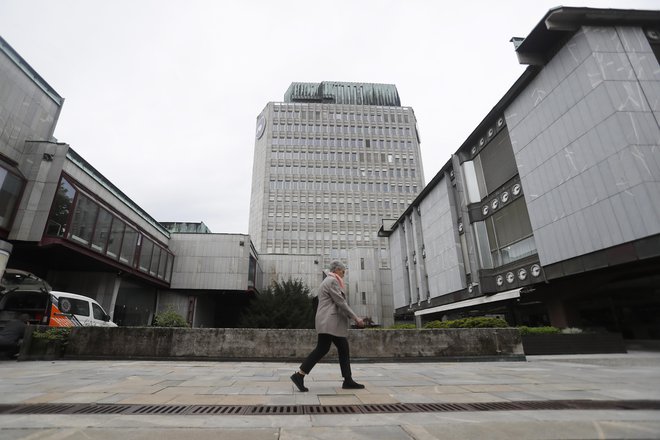 Največja slovenska banka bo dividende še drugič delila v obrokih. FOTO: Leon Vidic/Delo