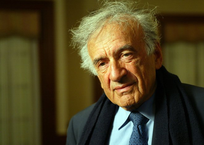 Elie Wiesel: Treba se je opredeliti, zavzeti stran. Nevtralnost je podpora zatiralcu, nikoli žrtvi. FOTO: Jeff Christensen/Reuters