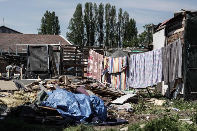 Migrantski slum v predmestju Bordeauxa na jugozahodu Francije

FOTO: Thibaud Moritz/AFP