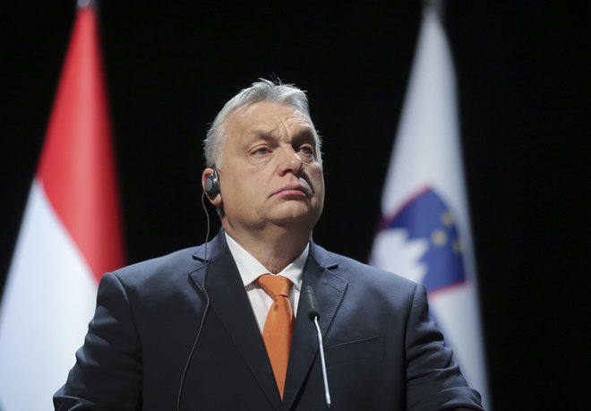 Orbán bi po eni strani rad bil član Evropske unije, po drugi strani pa je aktivno ne podpira pri obsodbi Putinovega režima. FOTO: Jože Suhadolnik/Delo