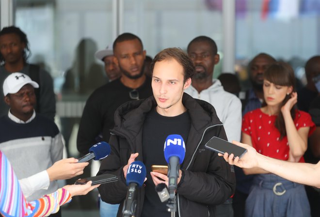 Slovenija zavrača tudi prosilca za azil iz Rusije. FOTO: Dejan Javornik/Slovenske Novice