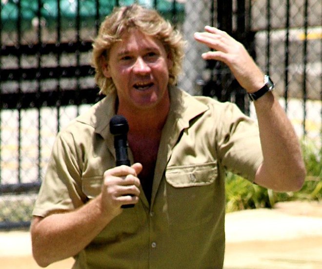 Steve Irwin je zaslovel kot voditelj dokumentarcev Lovec na krokodile, zunaj medijskih luči pa je vodil Avstralski živalski vrt v Queenslandu. FOTO: Wikipedia