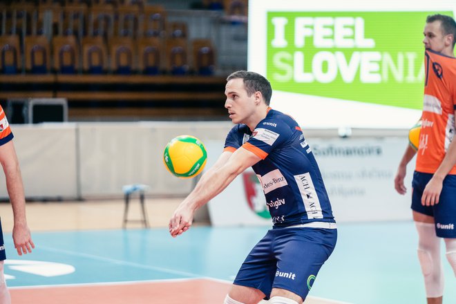 Janija Kovačiča po sezoni v dresu oranžnih zmajev čakajo še naloge v reprezentančni opravi. FOTO: ACH Volley