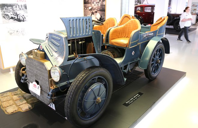 Lohner-porsche mixte iz leta 1901 FOTO: Milan Ilić