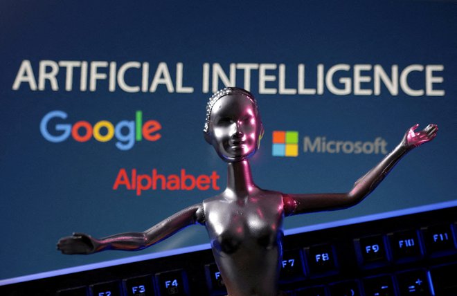 Odgovore na to, kakšne možnosti v resnici prinaša umetna inteligenca, pospešeno iščejo vsa tehnološka podjetja. FOTO: Dado Ruvić/Reuters