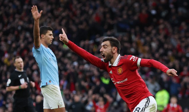 Bruno Fernandes je bil strelec za zmago Manchester Uniteda proti Manchester City na zadnjem mestnem derbiju. Foto Phil Noble/ Reuters