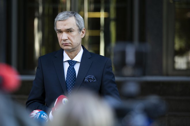 Eden od beloruskih opozicijskih liderjev Pavel Latuško pravi, da v zadnjem letu predsednika Aleksandra Lukašenka »absolutno nikoli« ni slišal govoriti o beloruski kandidaturi za Varnostni svet OZN. FOTO: Lukas Balandis/Reuters