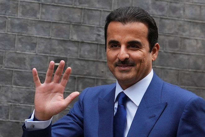 Katarski Šejk Emir Sheikh Tamim bin Hamad al-Thani je postavil ultimat. FOTO: Maja Smiejkowska/Reuters