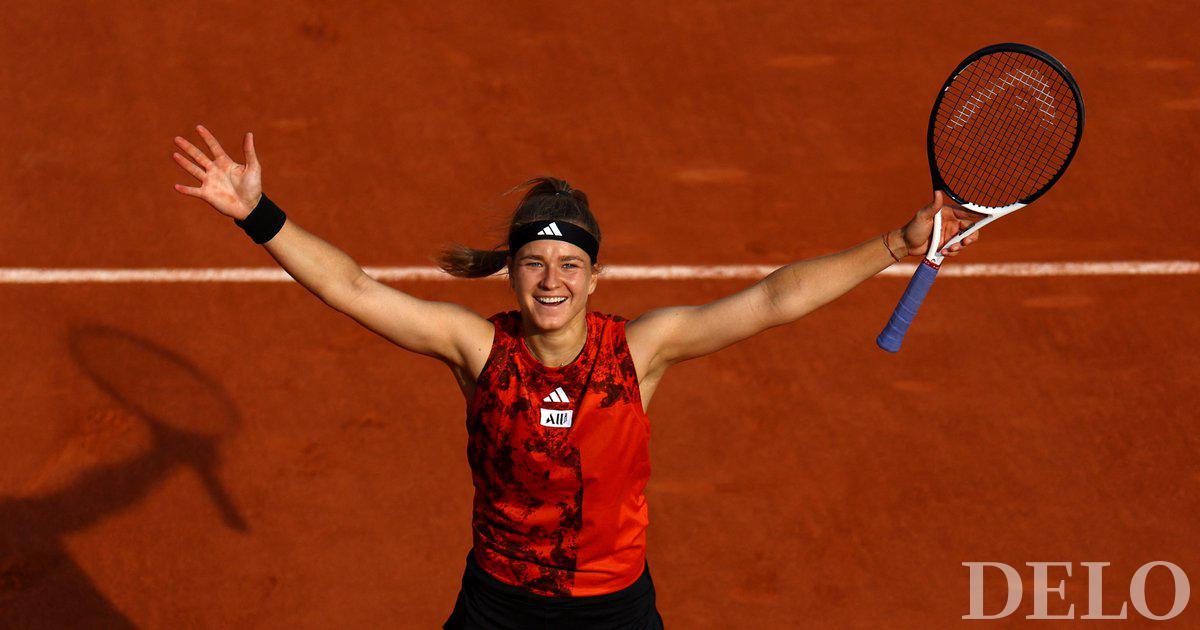 Karolina Muchova et Iga Šwiatek en finale de Roland-Garros