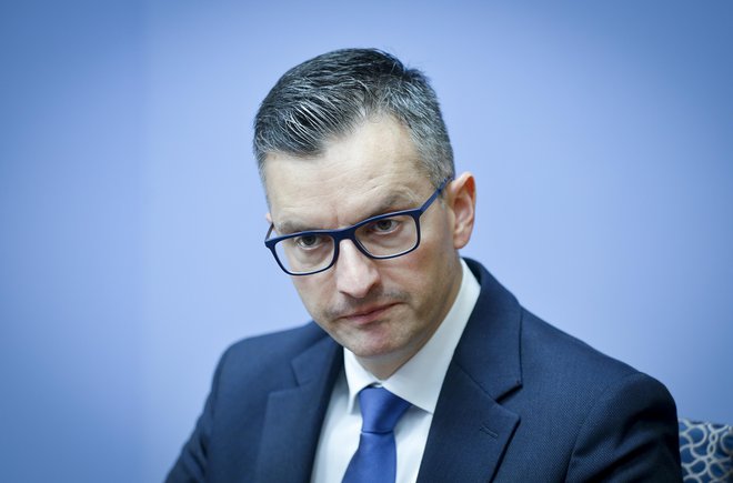 »Ko bomo končali postopek izbire za vozila 8x8, bo znanega več,« je bil glede alternative za boxerje redkobeseden obrambni minister Marjan Šarec. FOTO: Jože Suhadolnik/Delo