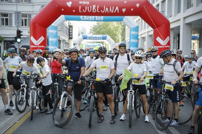 V soboto je ljubljanske ulice z okolico preplavilo več kot 2000 kolesarjev vseh starosti.  FOTO: Jože Suhadolnik/Delo