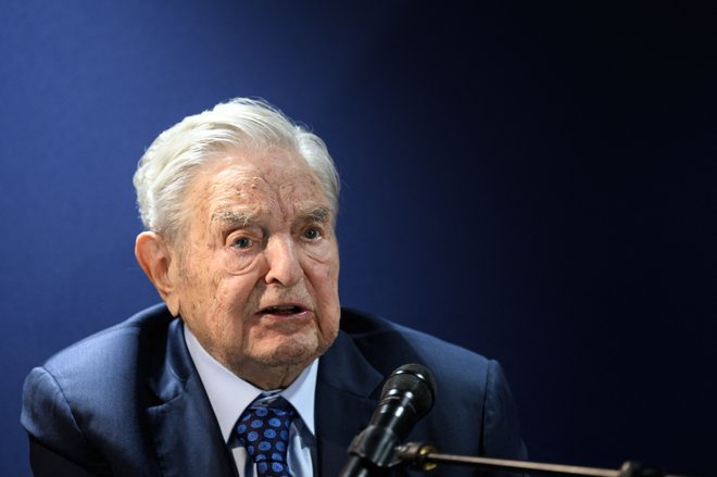 George Soros je zaradi političnega vpliva, ki ga je dosegel prek svojega bogastva, priljubljena tarča desničarskih skupin in politikov, tako v vzhodni Evropi kot v ZDA. FOTO: Fabrice Coffrini/AFP