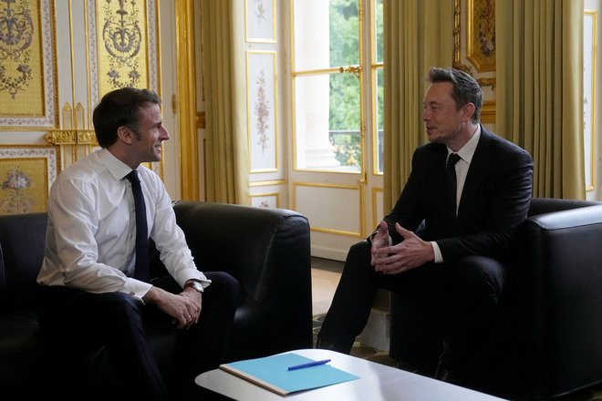 Emmanuel Macron in Elon Musk sta se znova sestala.

FOTO: Michel Euler/Reuters