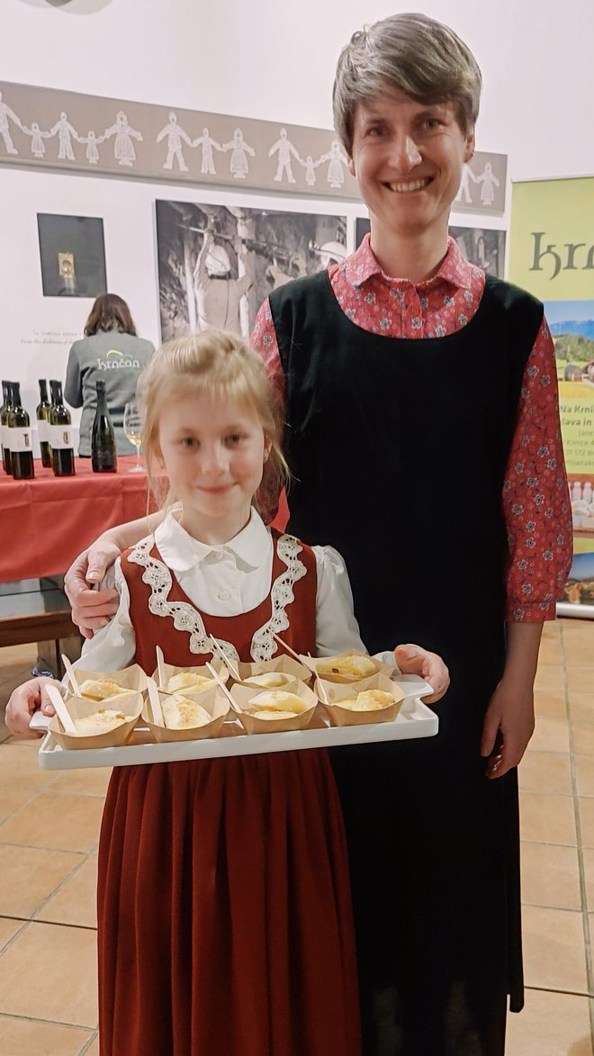 Ogled Antonijevega rova, najstarejšega ohranjenega vhoda v rudnik v Evropi, je vedno nepozabno doživetje. FOTO: Arhiv Zavoda za turizem Idrija