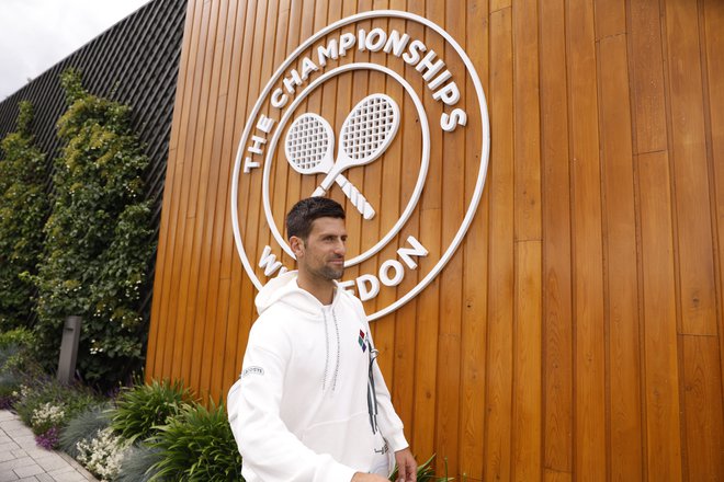 Novak Đoković je bil na treningih pred turnirjem dobro razpoložen. FOTO: Reuters