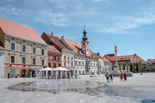 V Mariboru so letos napovedali, da jim ne bo uspelo financirati športnih, kulturnih in socialnih programov, kot so načrtovali. Pomagala jim bo celo država. Foto Žan Osim/Mediaspeed