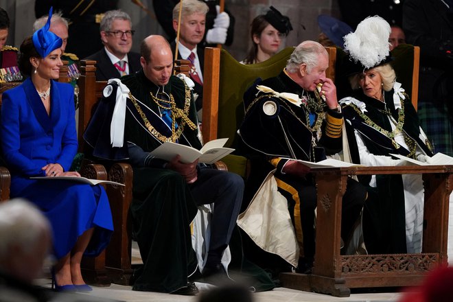 Kraljevi par je na obredu spremljal tudi prestolonaslednik, princ William z ženo Kate. FOTO: Andrew Milligan/Pool/Reuters