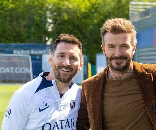 David Beckham (desno) je aprila obiskal Lionela Messija v Parizu in obujal spomine na dneve, ko sta bila tekmeca v dresih Reala in Barcelone. FOTO: Twitter PSG