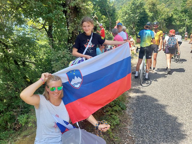 Petra Kašpar hodi s hčerko Živo na Tour, ker je športnica po srcu. FOTO: Miha Hočevar