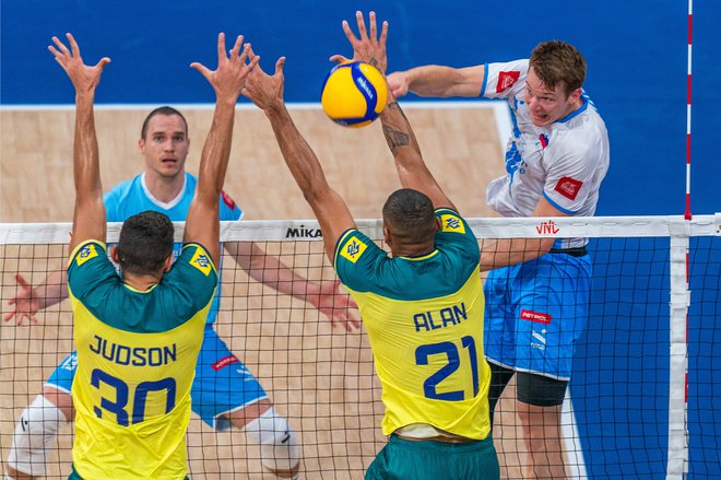 Rok Možič pozna Brazilce, z Japonsko pa slovenski odbojkarji letos v ligi narodov še niso igrali. FOTO: volleyballworld