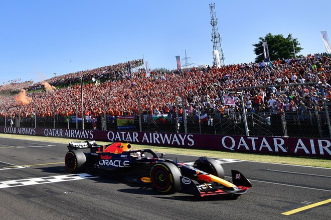 Max Verstappen ohranja odlično formo. FOTO: Marton Monus/AFP