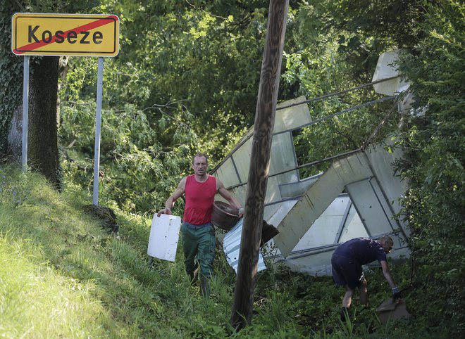 Po zraku je nosilo cele konstrukcije. FOTO: Jože Suhadolnik/Delo