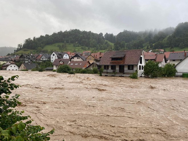 Škofja Loka. FOTO: Neurje.si/Grega Pok 