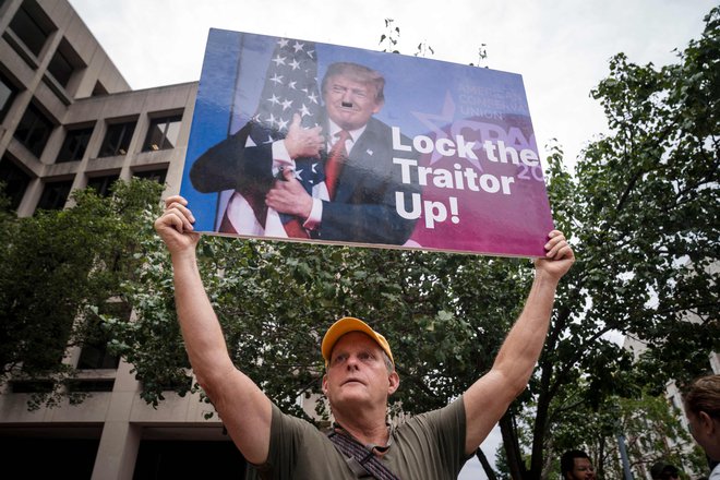 Nasprotnik Donalda Trumpa pred sodiščem v Washingtonu Foto AFP