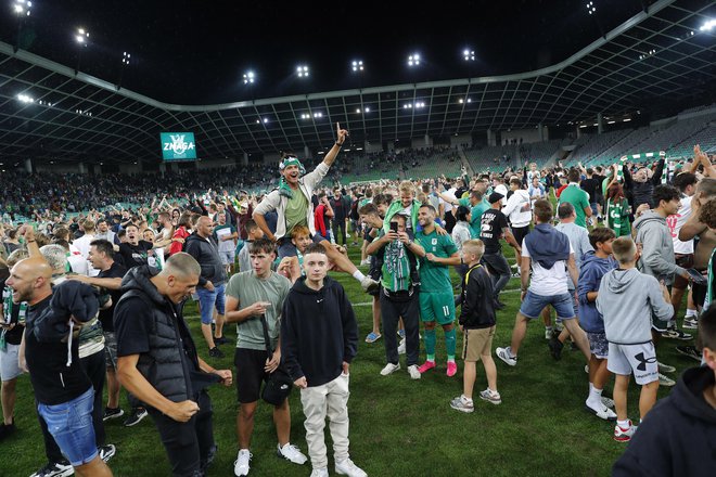 Odziv navijačev na zgodovinsko zmago Olimpije nad Ludogorcem je ogrozil naslednje spektakle v Stožicah. FOTO: Leon Vidic