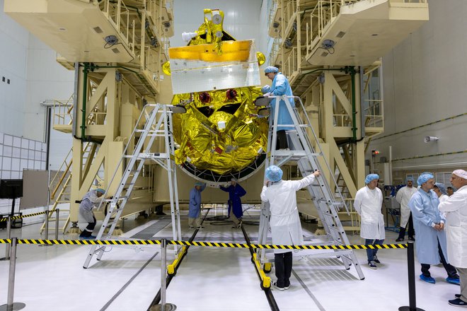 Luna 25 je prva ruska odprava na površje Lune po skoraj 50 letih. FOTO: Roskozmos/Reuters

 