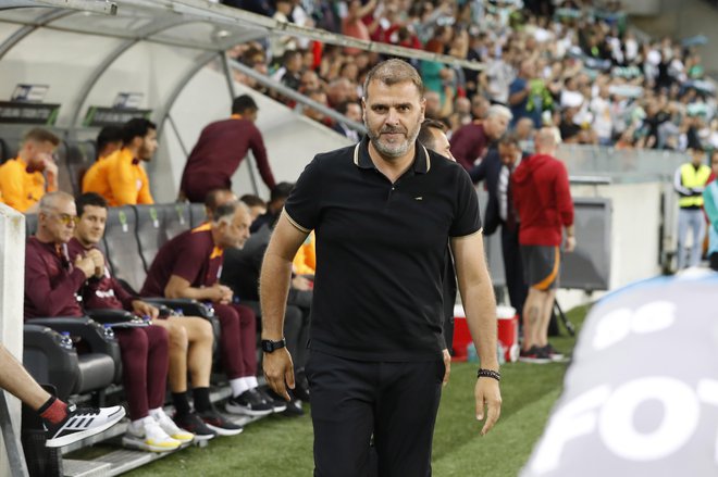 Olimpijin trener Joao Henriques je razveljavljen gol označil za ključnega za nadaljevanje tekme. FOTO: Leon Vidic/Delo