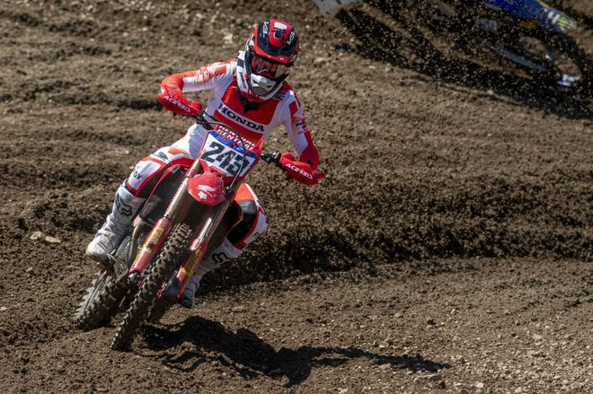 Tim Gajser pridobiva na mestih. FOTO: Honda Racing