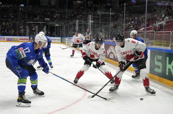 Žiga Pavlin je zbral veliko velikih tekmovanj v reprezentančnem dresu, nazadnje je bil med risi tudi na letošnjem SP v Latviji. FOTO: Ints Kalnins/Reuters