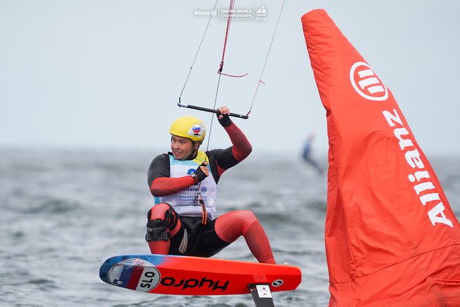 Naš jadralec je zdaj brez skrbi glede uvrstitve na olimpijske igre. FOTO: JZS