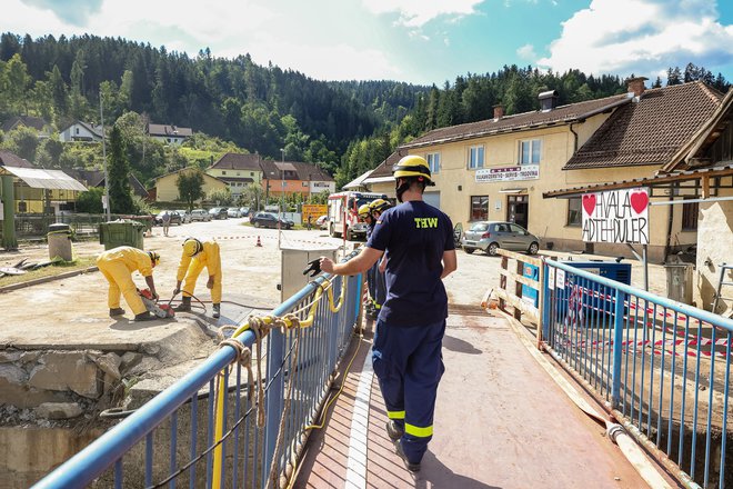 Sanacija po poplavah na Koroškem. FOTO: Črt Piksi