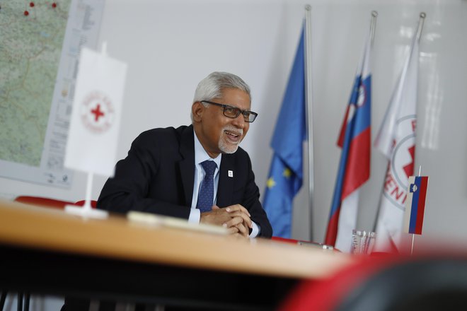 Jagan Chapagain je generalni sekretar Mednarodne federacije Rdečega križa in Rdečega polmeseca (IFRC), globalno največje humanitarne mreže. FOTO: Leon Vidic