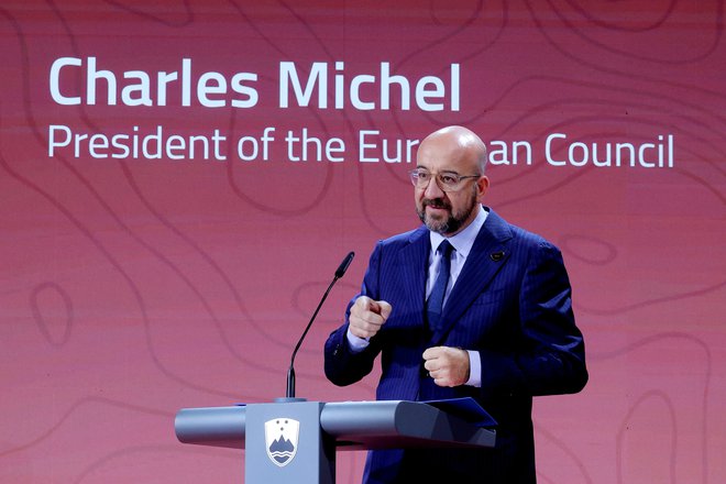 Po Golobu je pred visoke goste stopil tudi predsednik evropskega sveta Charles Michel. FOTO: Vlada RS