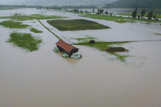 Poplave v Uttendorfu. FOTO: Stringer/AFP
