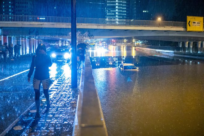 Poplave po močnem deževju v Ljubljani. FOTO: Voranc Vogel/Delo