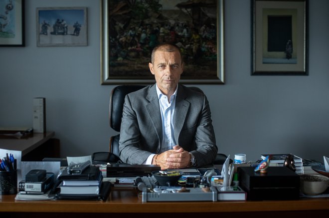 Aleksander Čeferin, predsednik Uefe, organizira dobrodelno tekmo, vsa sredstva pa bodo namenjena prizadetim v nedavnih poplavah. FOTO: Voranc Vogel