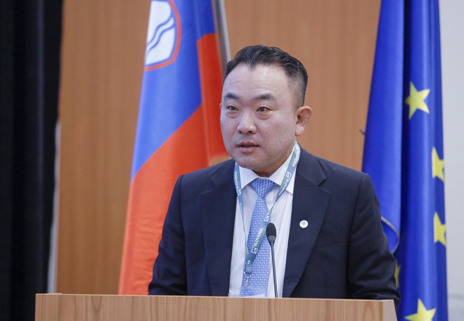 Vodja južnokorejske delegacije je poudaril, da imata državi številne skupne točke. FOTO: Jože Suhadolnik/Delo
