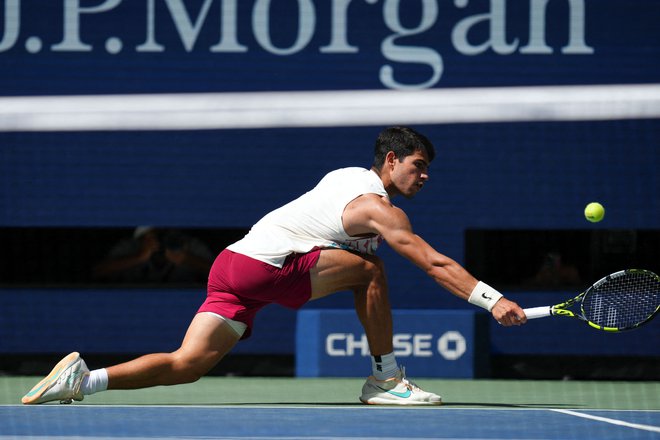 Carlos Alcaraz v ZDA igra privlačen tenis. FOTO: Danielle Parhizkaran/Reuters